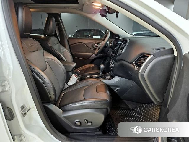 Jeep Cherokee (KL) 2022 Белый из Кореи, фото 3