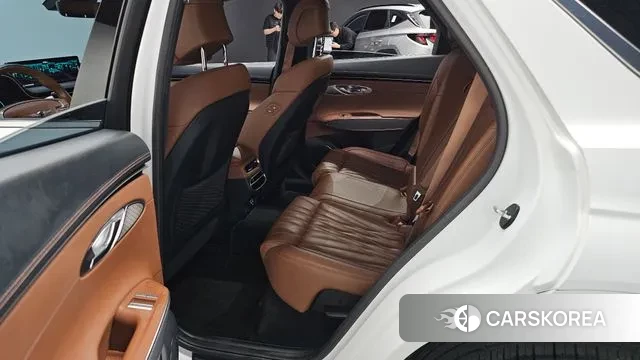 Genesis GV70 2021 Белый из Кореи, фото 3