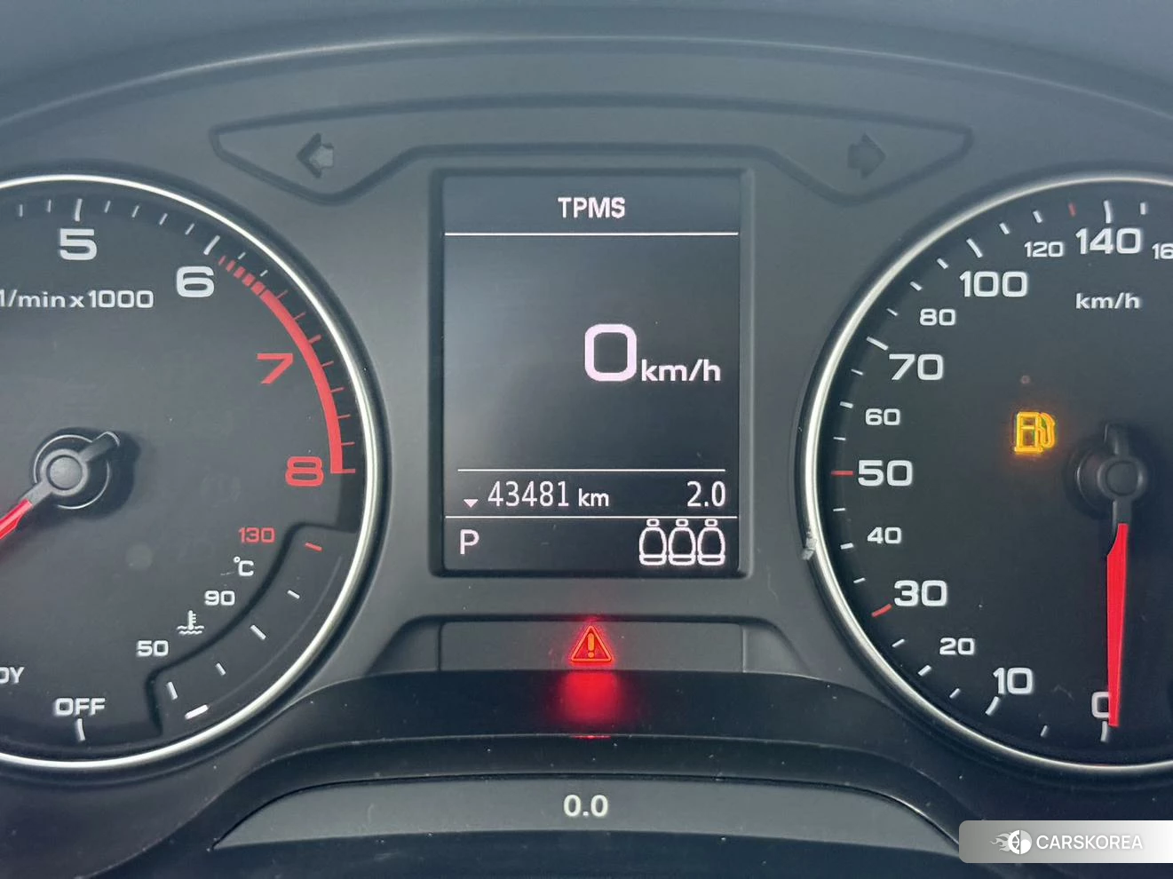 Audi Q2L 2021 Темно-серый из Китая, фото 3
