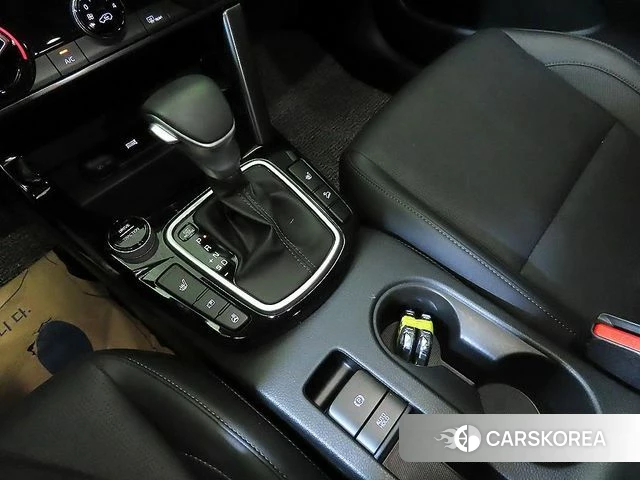 Kia The New Seltos 2023 Жемчужный цвет из Кореи, фото 3