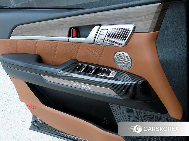 Kia Mohave Master 2022 Черный из Кореи, фото 3