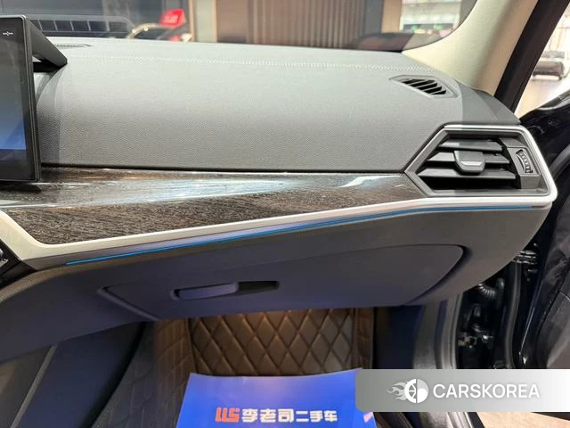 BMW 3 series 2024 Другой из Китая, фото 3