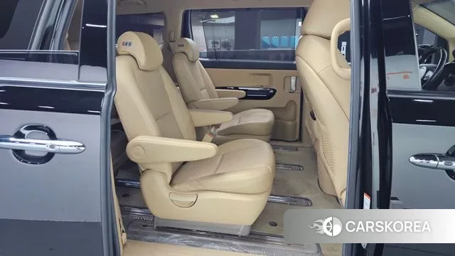 Kia The New Carnival 2019 Черный из Кореи, фото 3