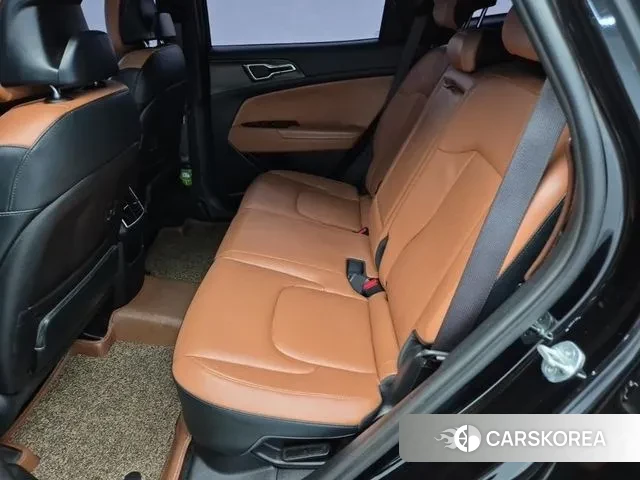 Kia Sportage 5th Generation Hybrid 2021 Черный из Кореи, фото 3