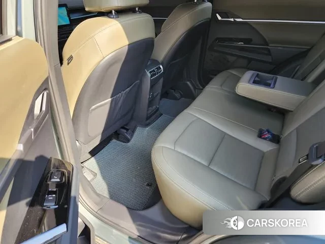 Ssangyong Torres 2023 Светло-зеленый из Кореи, фото 3