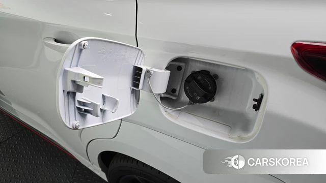 Hyundai The New Kona 2021 Белый из Кореи, фото 3