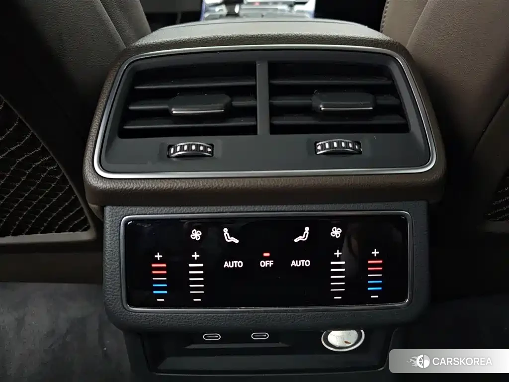 Audi A7L 2024 Черный из Китая, фото 3