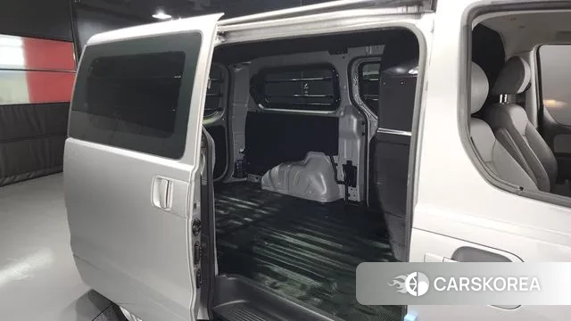 Hyundai The New Grand Starex 2020 Серебряный из Кореи, фото 3