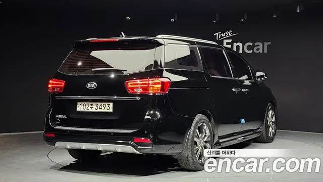 Kia The New Carnival 2019 Черный из Кореи, фото 3