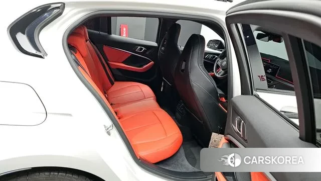 BMW 1 Series (F40) 2022 Белый из Кореи, фото 3