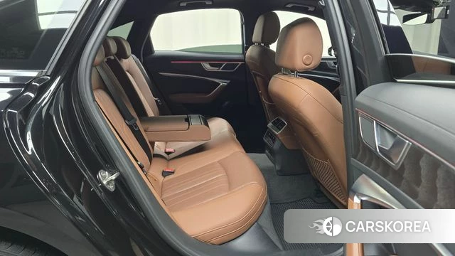 Audi A6 (C8) 2021 Черный из Кореи, фото 3