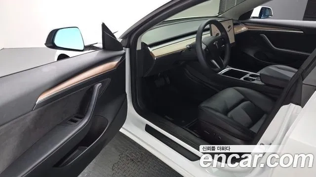 Tesla Model 3 2022 Белый из Кореи, фото 3