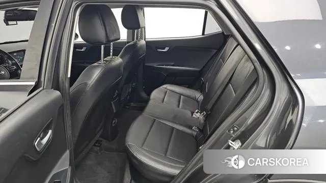 Kia Stonic 2020 Серый из Кореи, фото 3