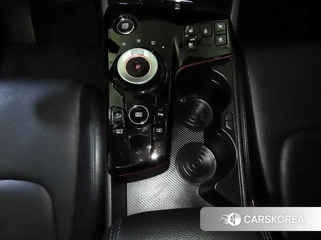 Kia Sportage 5th Generation Hybrid 2022 Белый из Кореи, фото 3