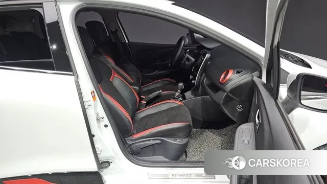 Renault Korea (Samsung) Clio 2018 Белый из Кореи, фото 3