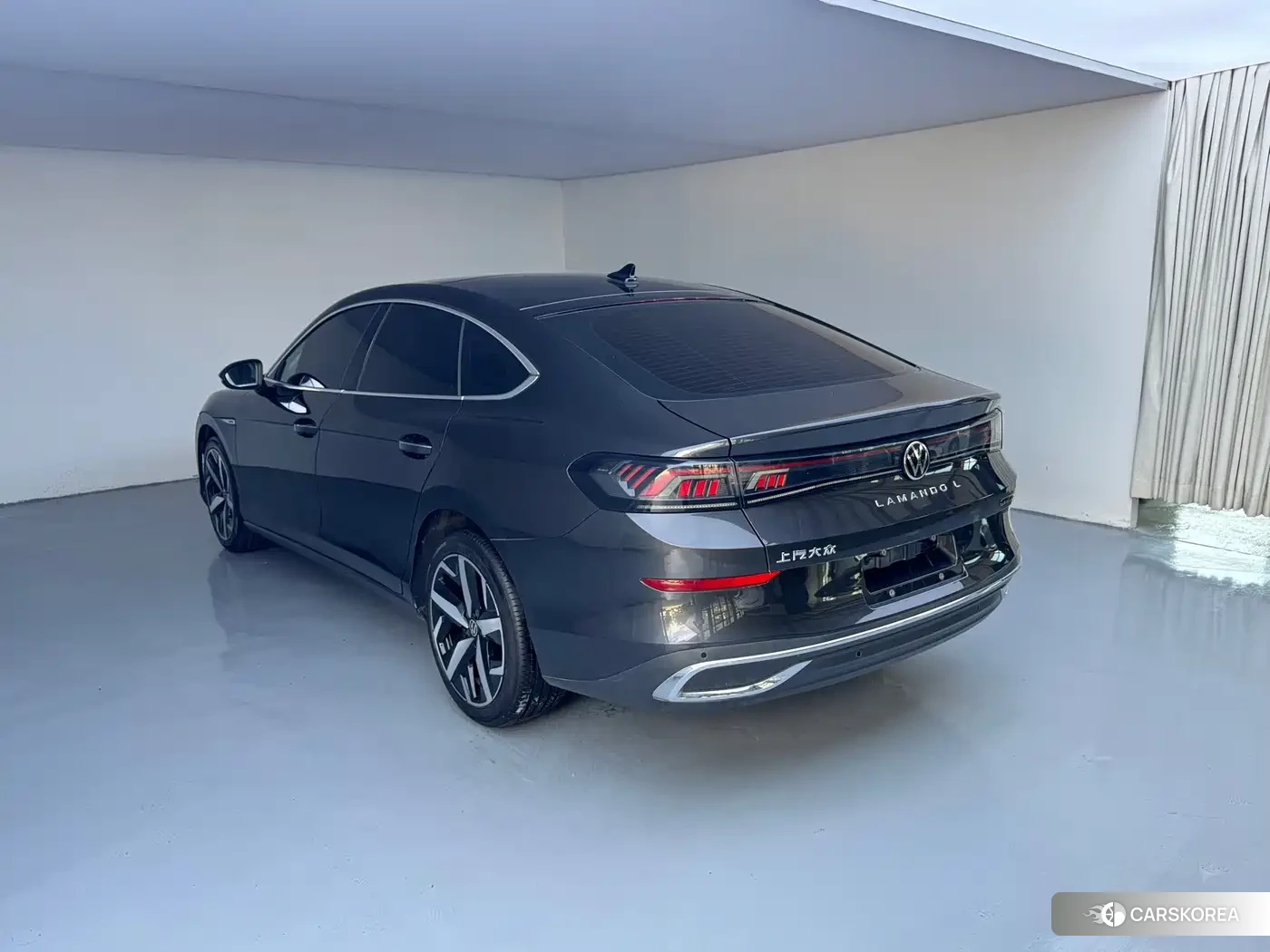 Volkswagen Lamando 2022 Silver/gray из Китая, фото 3