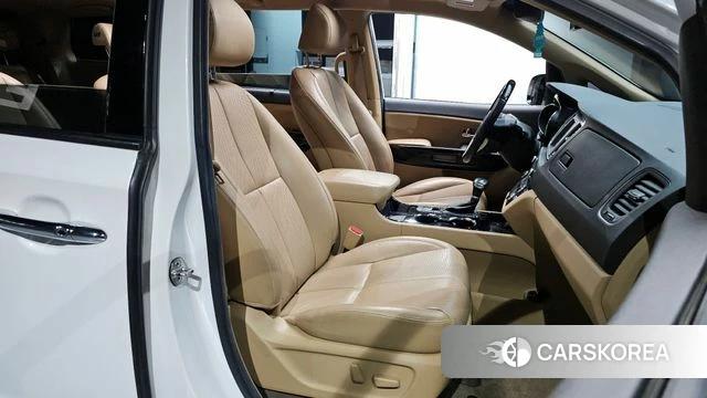 Kia The New Carnival 2018 Белый из Кореи, фото 3