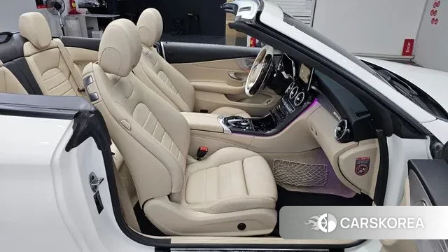 Mercedes-Benz C-Class W205 2018 Белый из Кореи, фото 3