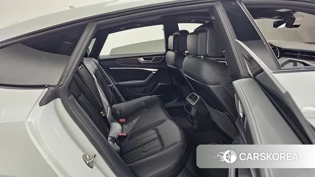 Audi A7 (4K) 2023 Белый из Кореи, фото 3