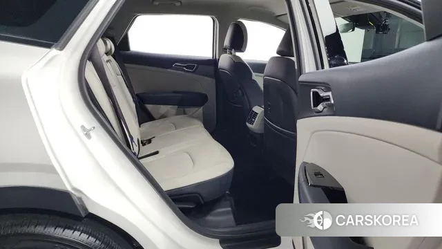 Kia Sportage 5th Generation 2022 Белый из Кореи, фото 3