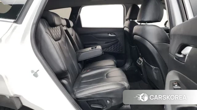 Hyundai The New Santa Fe 2022 Белый из Кореи, фото 3