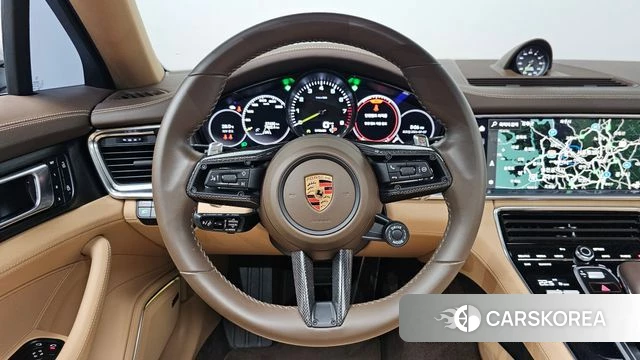 Porsche Panamera (971) 2022 Серебристо-серый из Кореи, фото 3