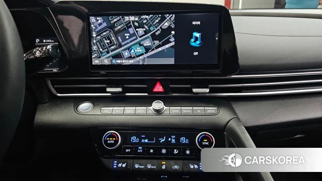 Hyundai Avante (CN7) 2020 Серебристо-серый из Кореи, фото 3