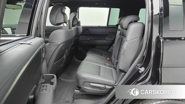 Hyundai Santa Fe (MX5) 2024 Черный из Кореи, фото 3