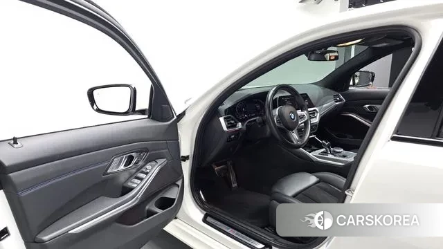 BMW 3 Series (G20) 2021 Белый из Кореи, фото 3
