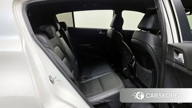 Kia Sportage The Bold 2019 Белый из Кореи, фото 3