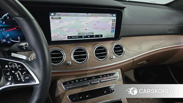 Mercedes-Benz E-Class W213 2022 Синий из Кореи, фото 3