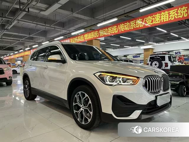 BMW X1 2021 Белый из Китая, фото 3