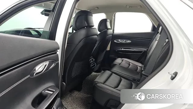 Genesis GV70 2024 Белый из Кореи, фото 3