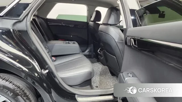 Hyundai Grandeur Hybrid (GN7) 2023 Черный из Кореи, фото 3