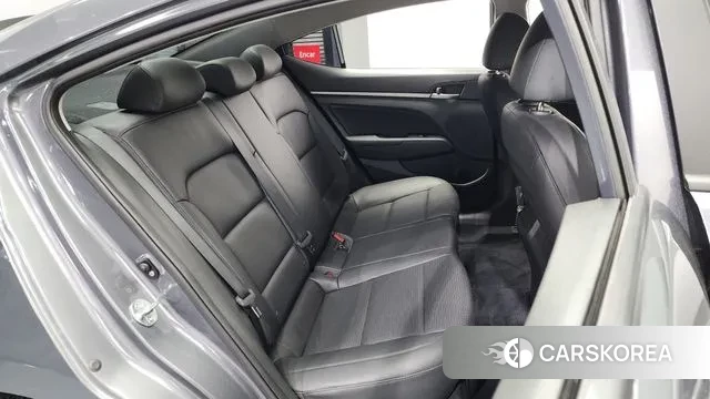 Hyundai Avante AD 2018 Серый из Кореи, фото 3