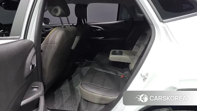 Chevrolet (GM Daewoo) Trax Crossover 2024 Белый из Кореи, фото 3