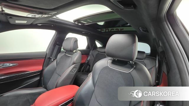 Genesis GV70 2021 Белый из Кореи, фото 3