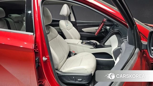 Hyundai Tucson (NX4) 2021 Красный из Кореи, фото 3