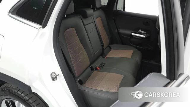Mercedes-Benz EQA H243 2023 Белый из Кореи, фото 3