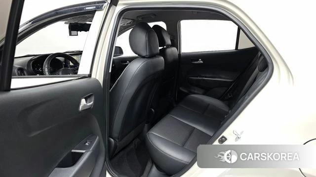 Kia Morning Urban (JA) 2022 Жемчужный цвет из Кореи, фото 3