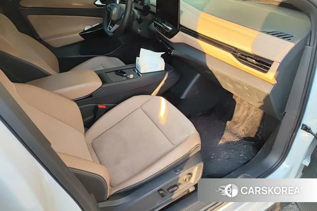 Volkswagen ID.4 X 2022 Белый из Китая, фото 3