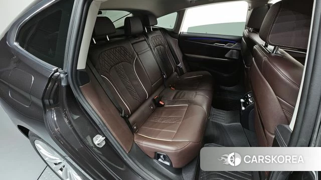 BMW 6 Series GT (G32) 2022 Серый из Кореи, фото 3