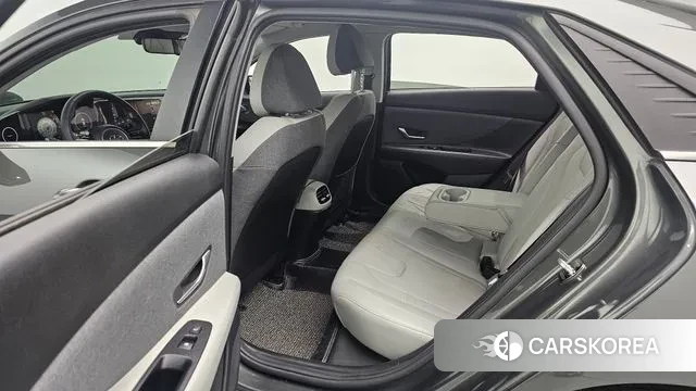 Hyundai Avante (CN7) 2021 Цвет тростника из Кореи, фото 3