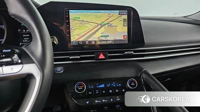 Hyundai Avante Hybrid (CN7) 2023 Белый из Кореи, фото 3