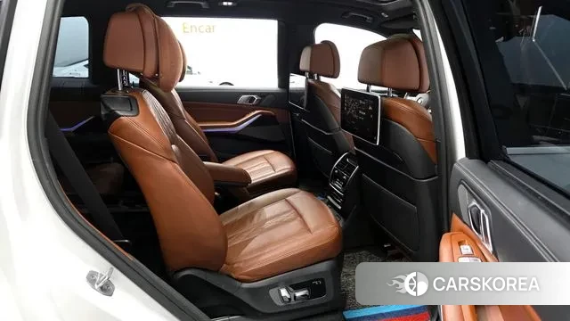 BMW X7 (G07) 2022 Белый из Кореи, фото 3