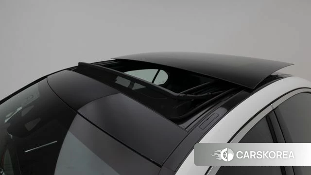 Mercedes-Benz C-Class W206 2026 Белый из Кореи, фото 3
