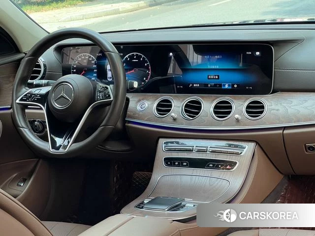 Mercedes-Benz E-class 2022 Черный из Китая, фото 3
