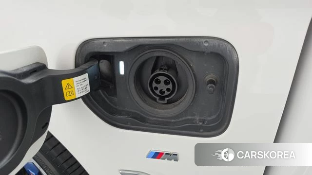 BMW 5 Series (G30) 2021 Белый из Кореи, фото 3