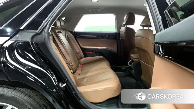 Hyundai Grandeur Hybrid (GN7) 2024 Черный из Кореи, фото 3