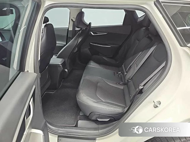 Kia EV6 2021 Жемчужный цвет из Кореи, фото 3